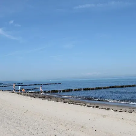 Ferienhaus Wildrose 3 Kuehlungsbor Ostseebad Kühlungsborn